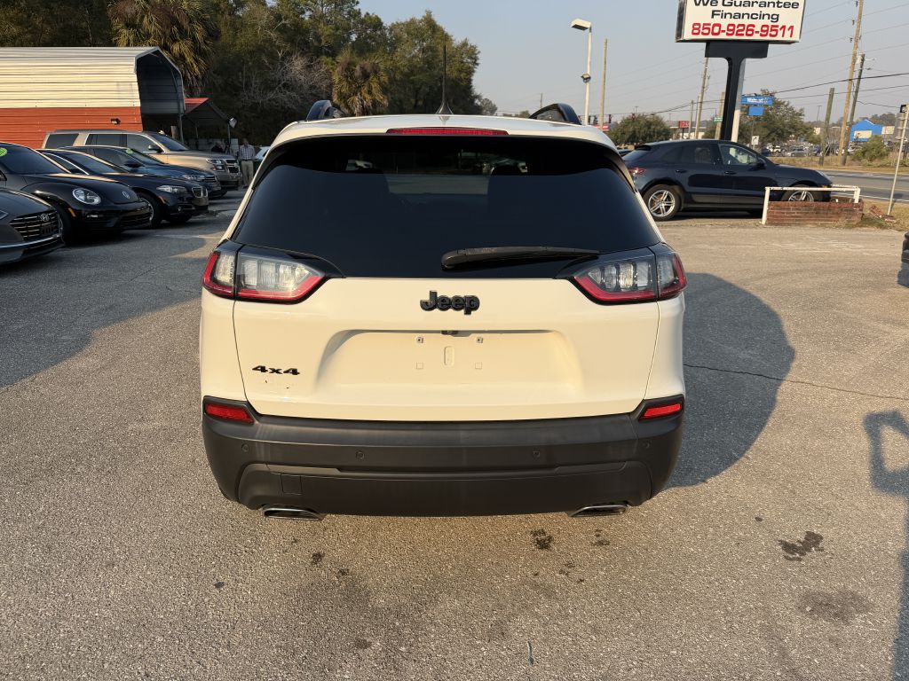 Photo 6 of this JEEP CHEROKEE