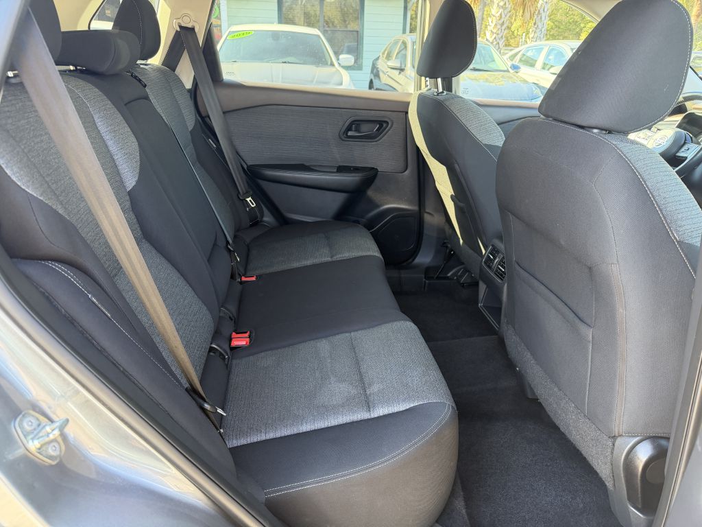 Photo 11 of this NISSAN ROGUE