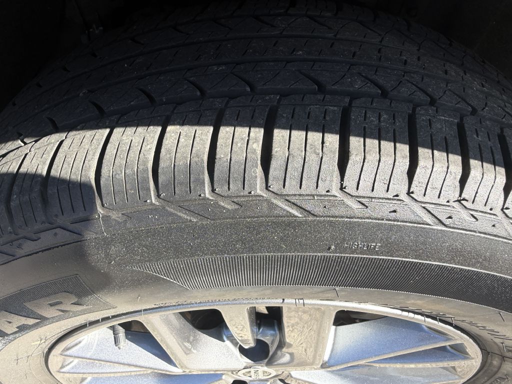 Photo 20 of this NISSAN ROGUE