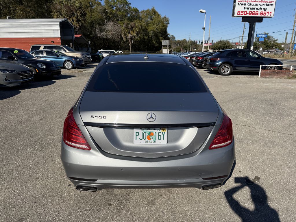 Photo 6 of this MERCEDES-BENZ S-CLASS