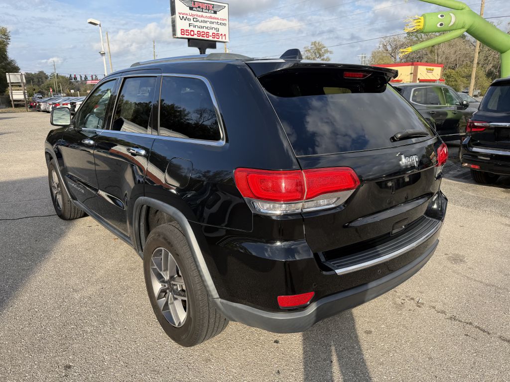 Photo 7 of this JEEP GRAND CHEROKEE