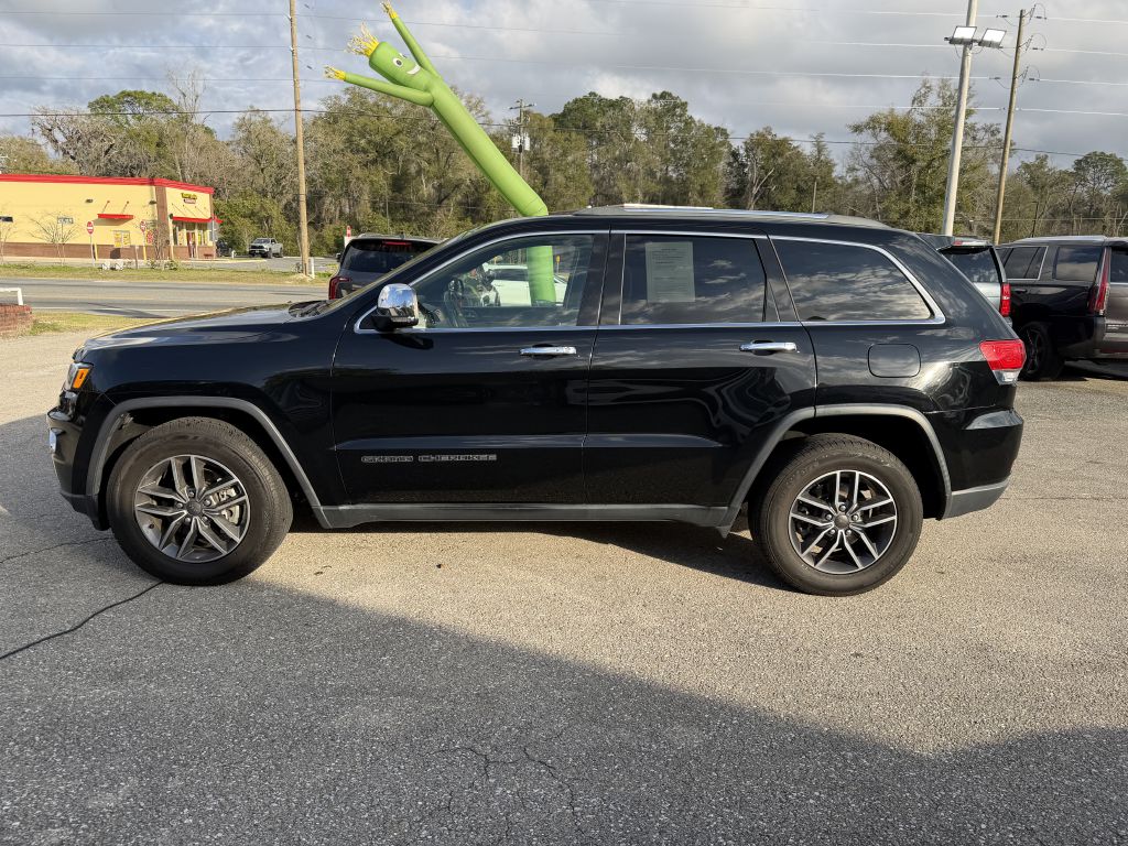 Photo 8 of this JEEP GRAND CHEROKEE