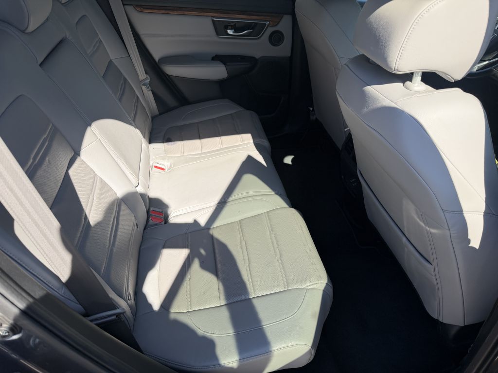Photo 11 of this HONDA CR-V