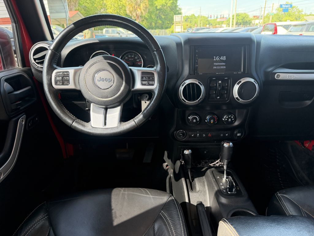 Photo 13 of this JEEP WRANGLER UNLIMI