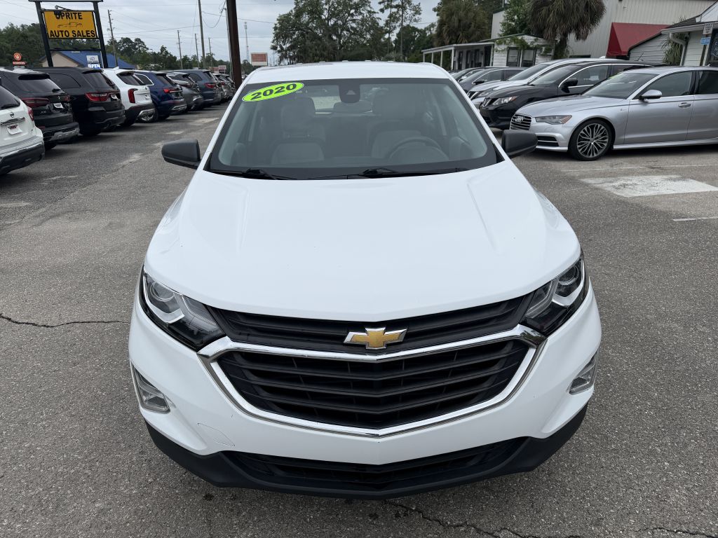 Photo 2 of this CHEVROLET EQUINOX
