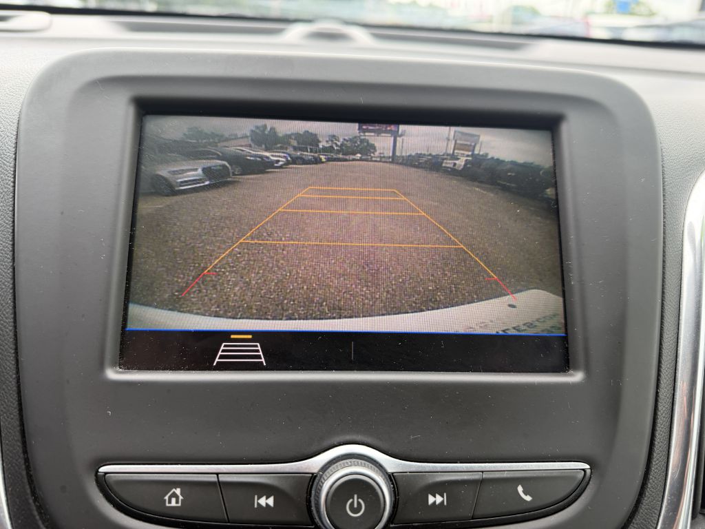 Photo 16 of this CHEVROLET EQUINOX