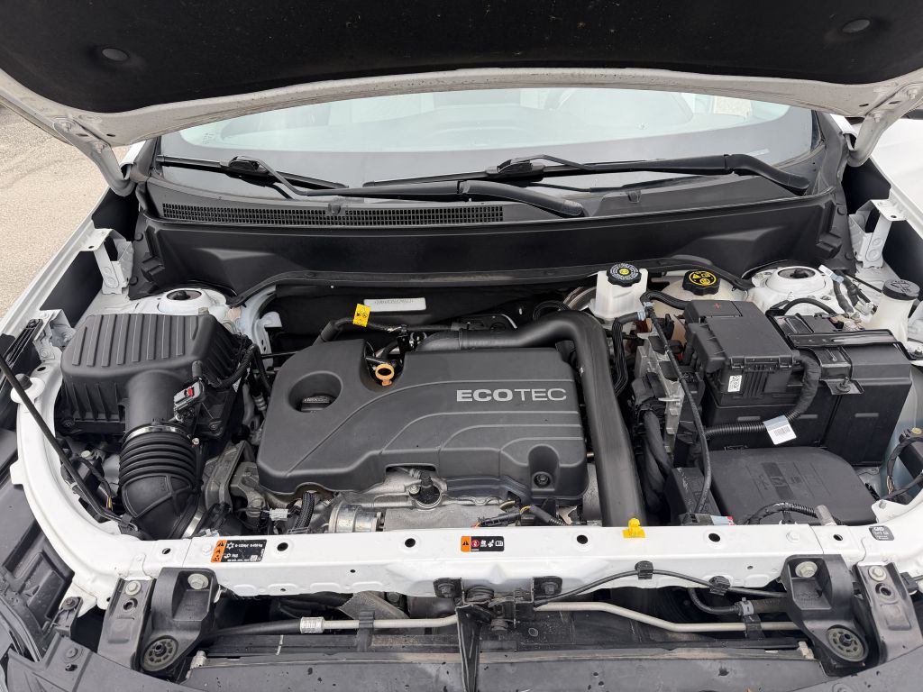 Photo 17 of this CHEVROLET EQUINOX