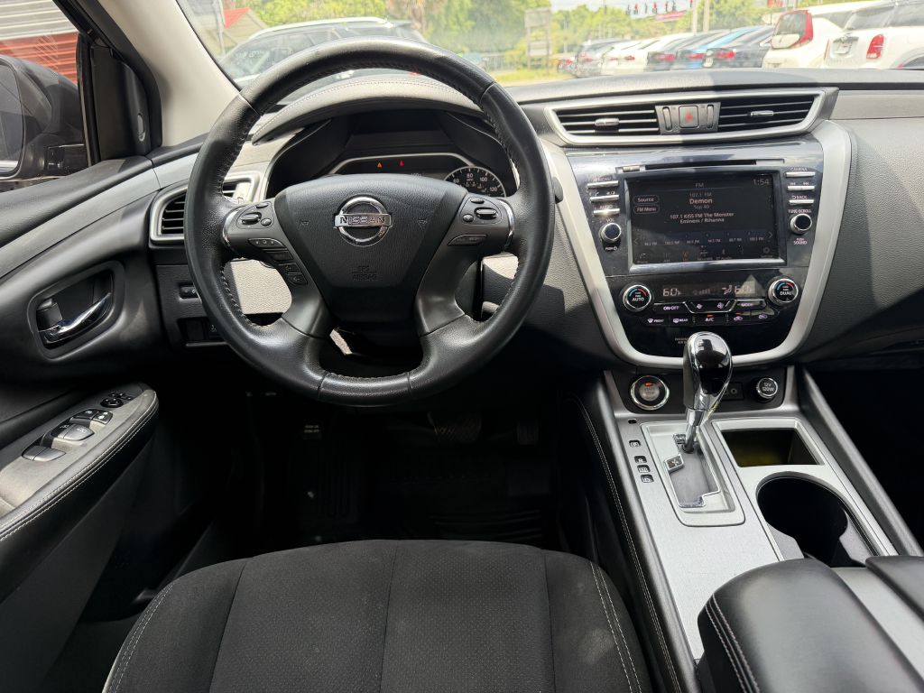 Photo 13 of this NISSAN MURANO