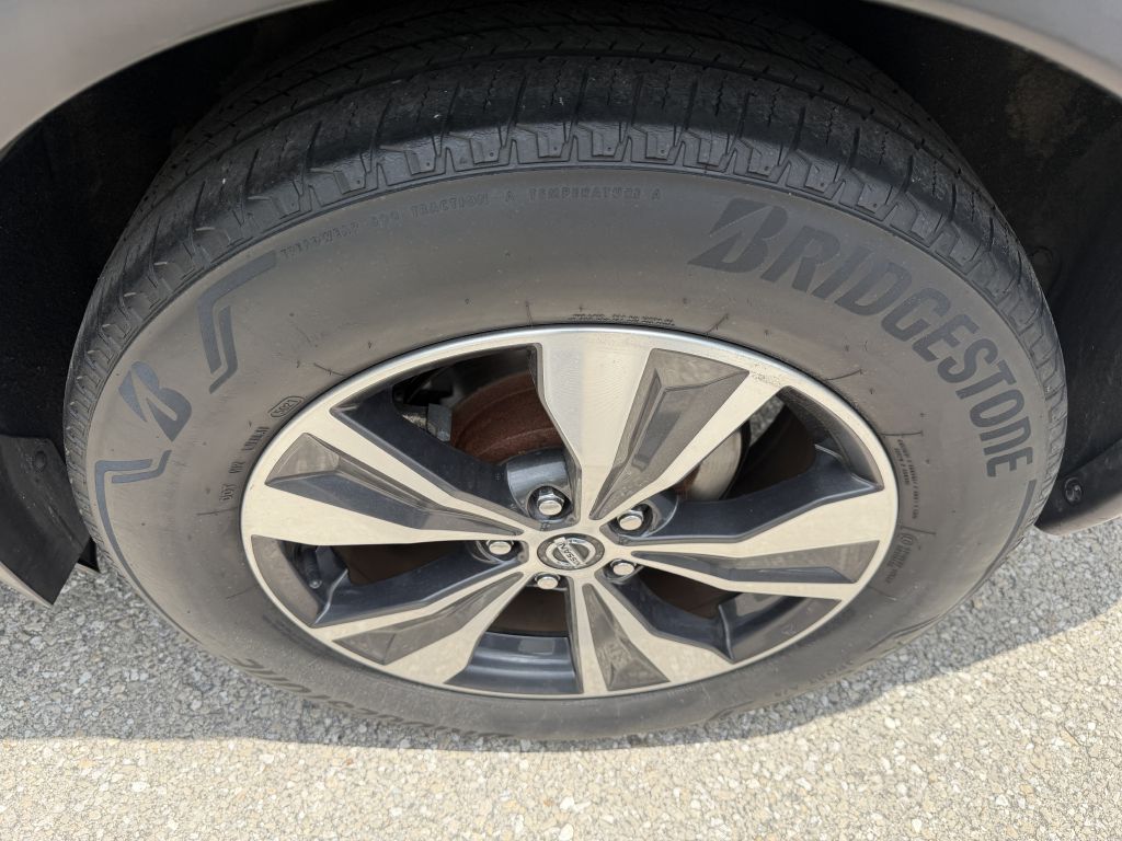 Photo 19 of this NISSAN MURANO