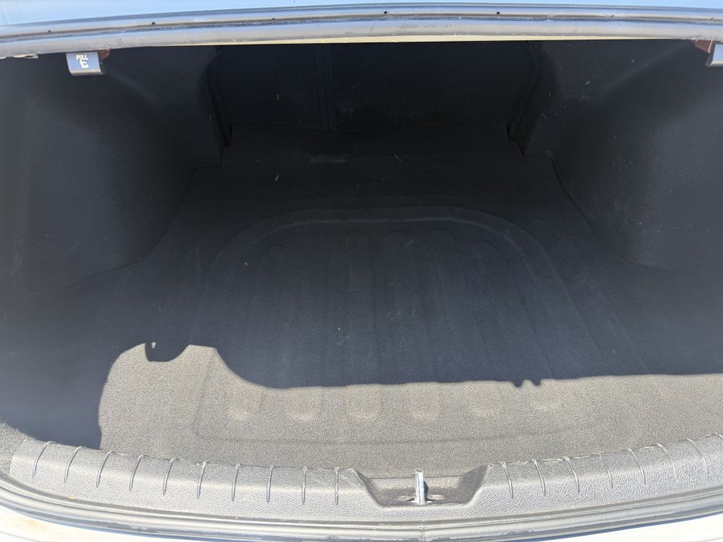 Photo 20 of this KIA K5