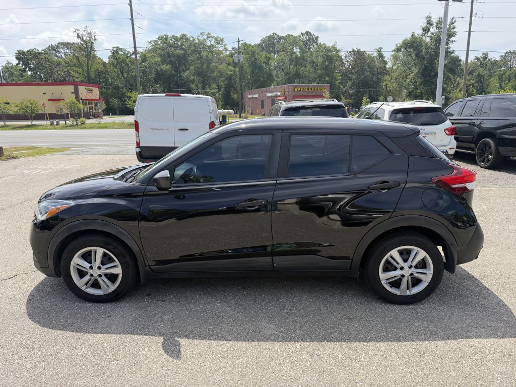 Photo 8 of this NISSAN KICKS