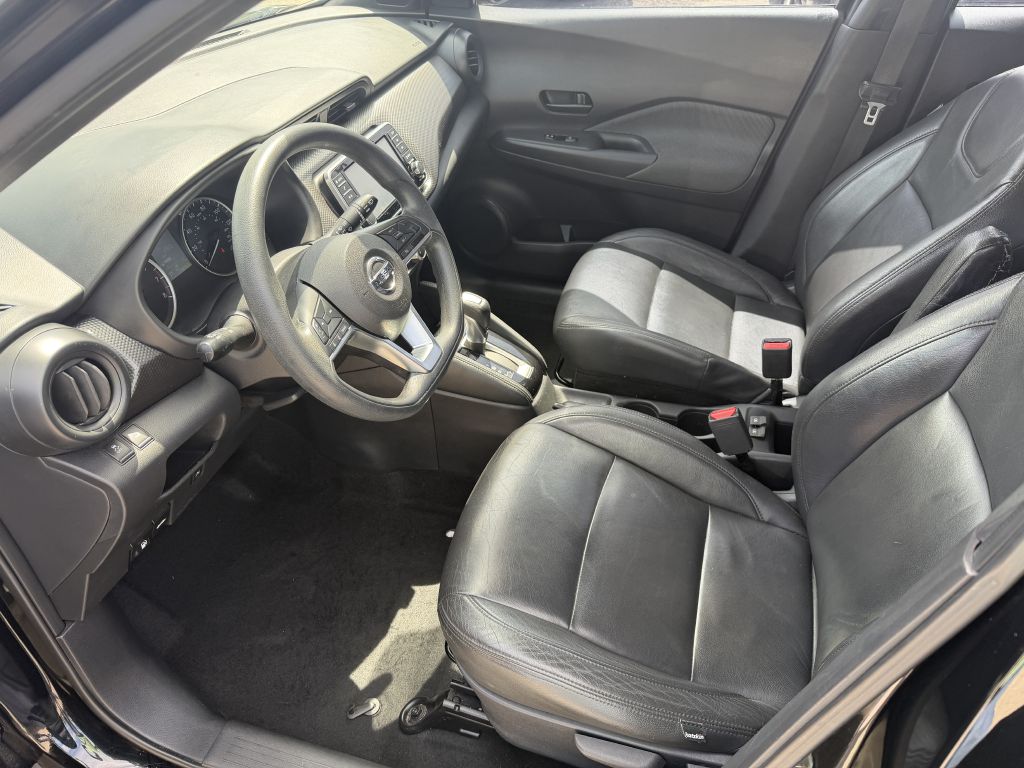 Photo 9 of this NISSAN KICKS