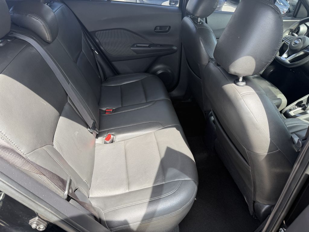Photo 11 of this NISSAN KICKS