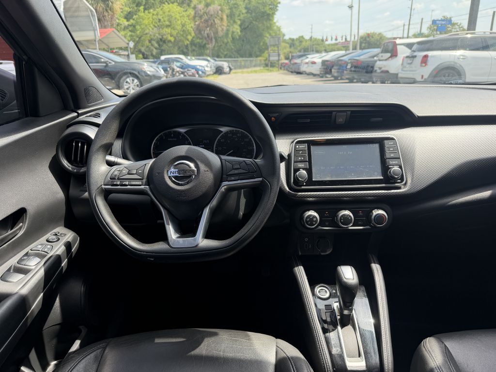 Photo 13 of this NISSAN KICKS
