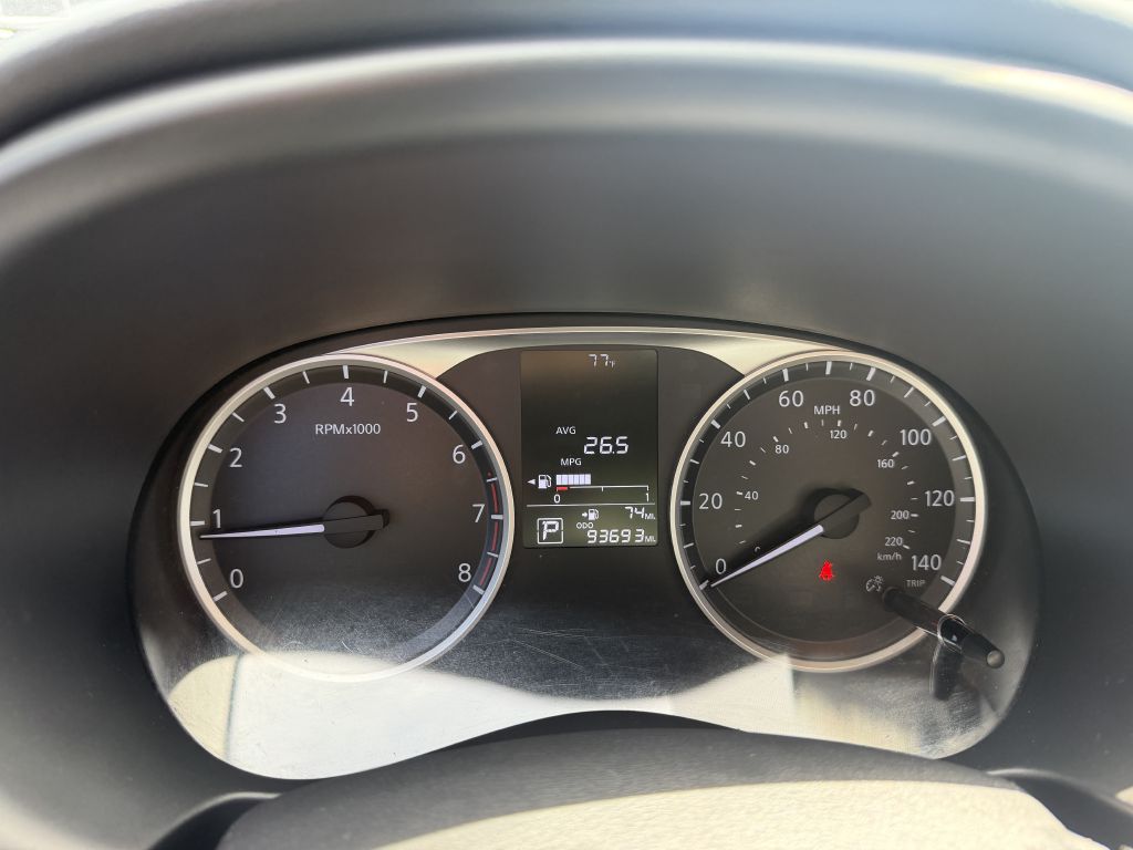 Photo 14 of this NISSAN KICKS