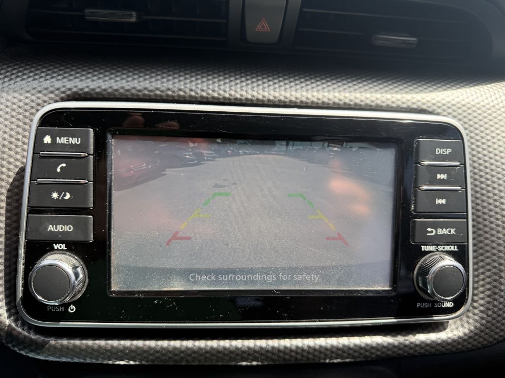 Photo 16 of this NISSAN KICKS