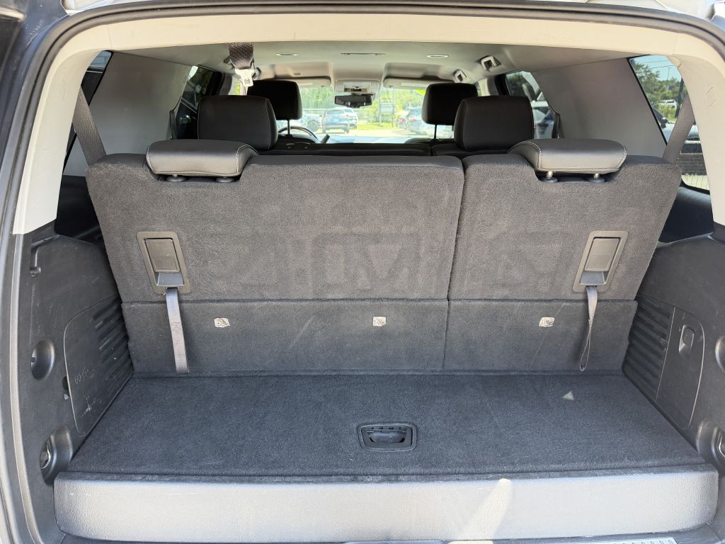 Photo 22 of this CHEVROLET TAHOE
