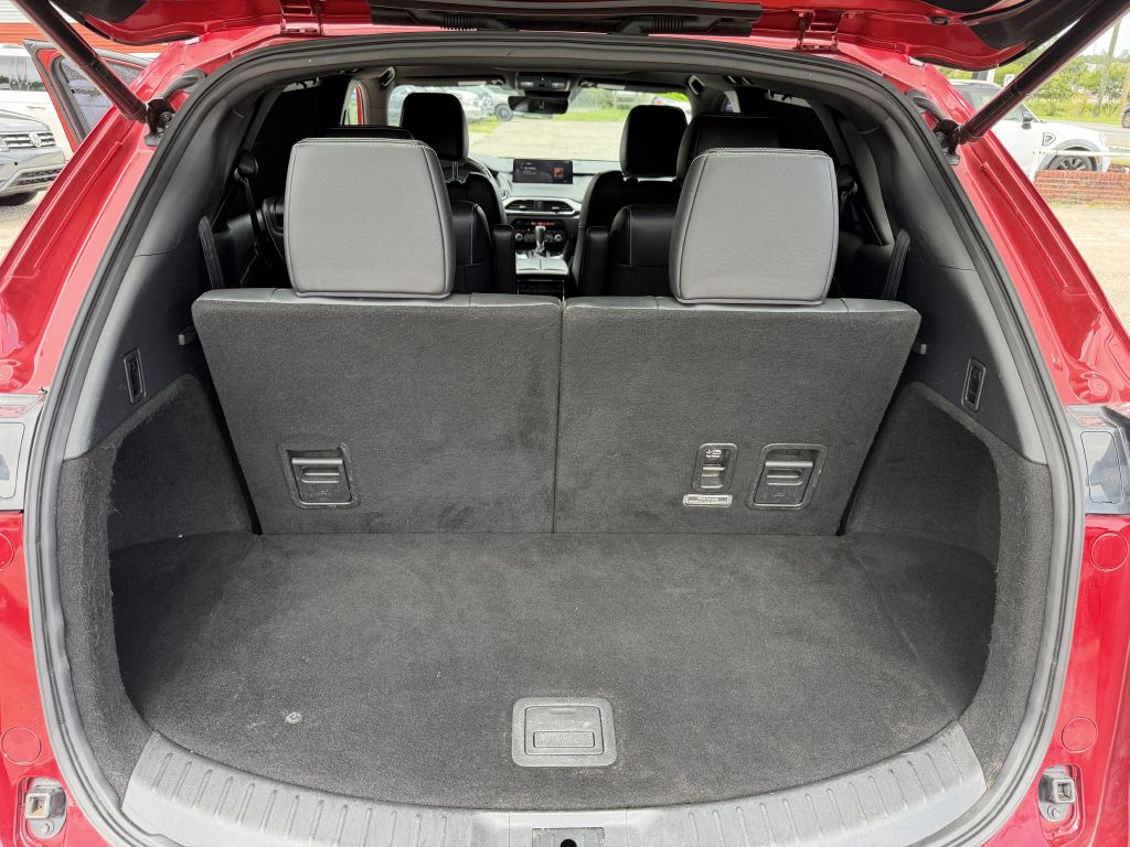 Photo 20 of this MAZDA CX-9
