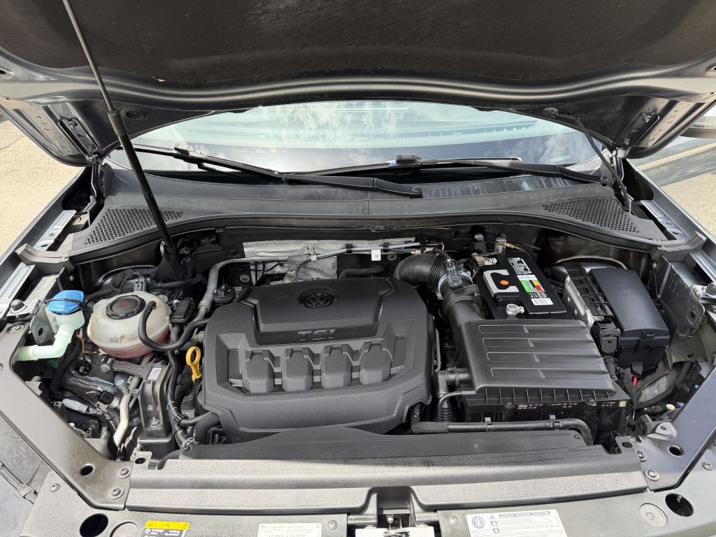 Photo 19 of this VOLKSWAGEN TIGUAN