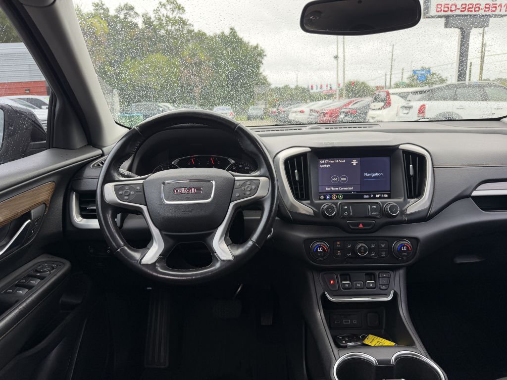 Photo 12 of this GMC TERRAIN