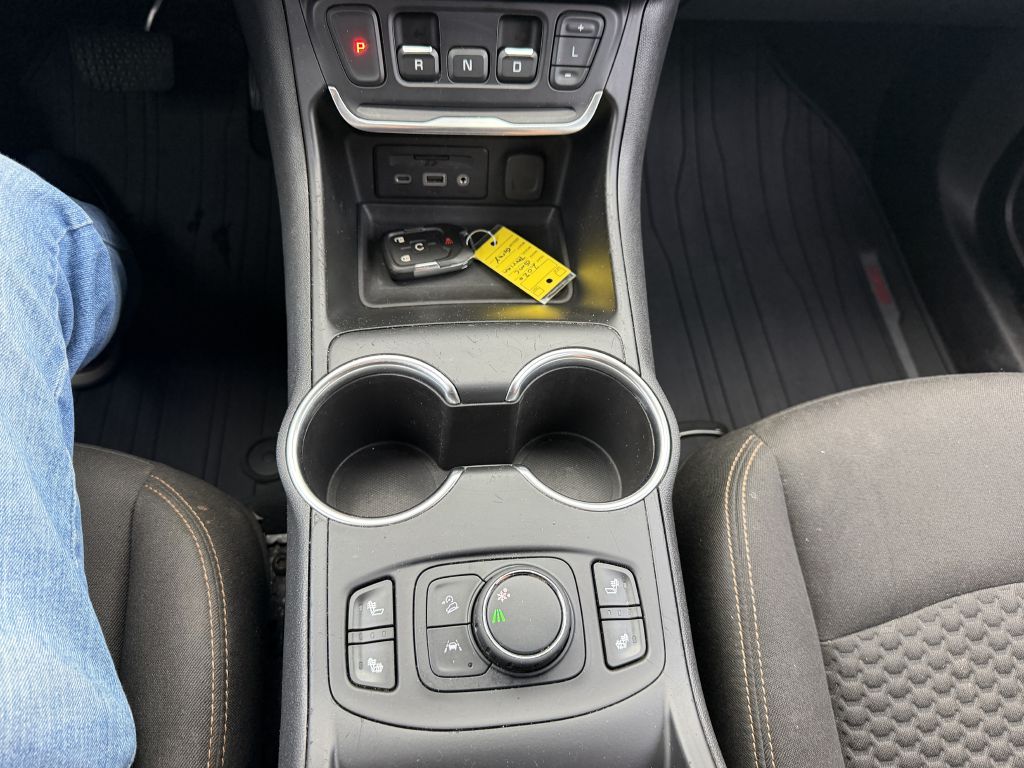 Photo 15 of this GMC TERRAIN