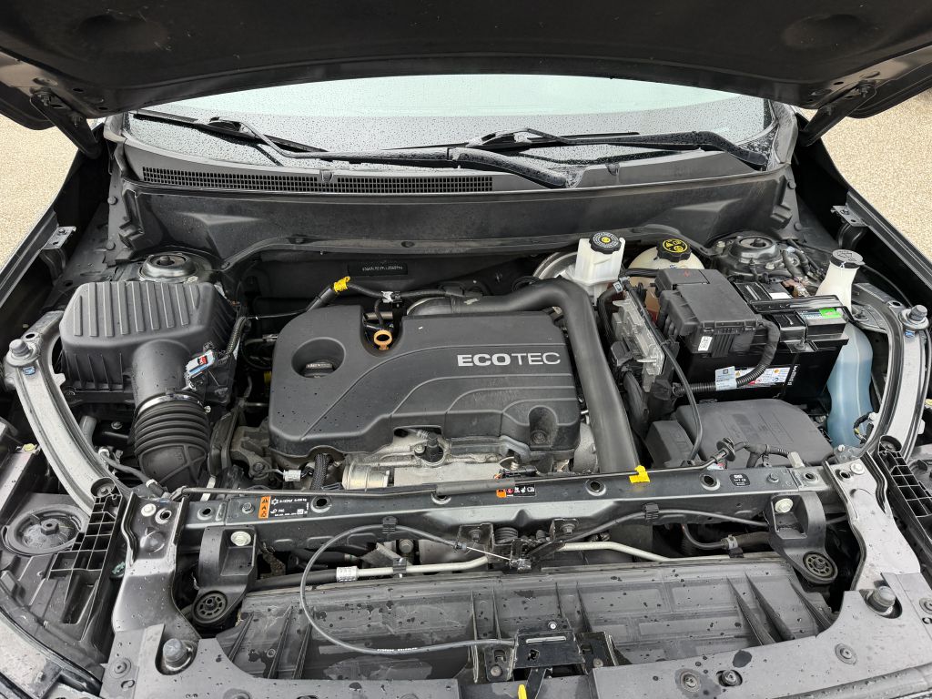 Photo 17 of this GMC TERRAIN
