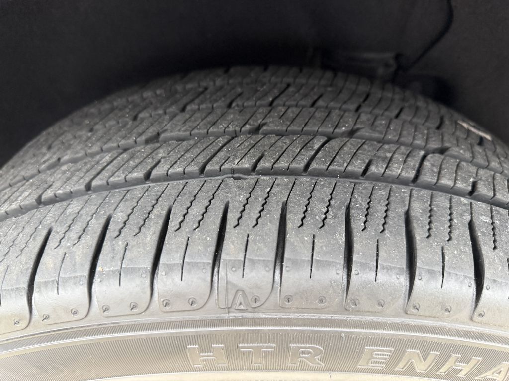 Photo 20 of this GMC TERRAIN