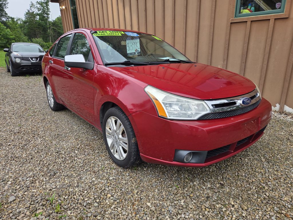 2011 Ford Focus SEL's photo