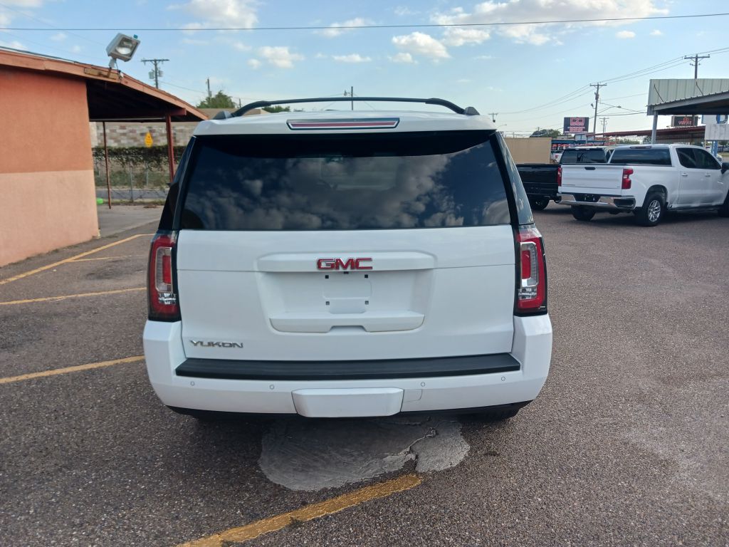 Photo 8 of this GMC YUKON