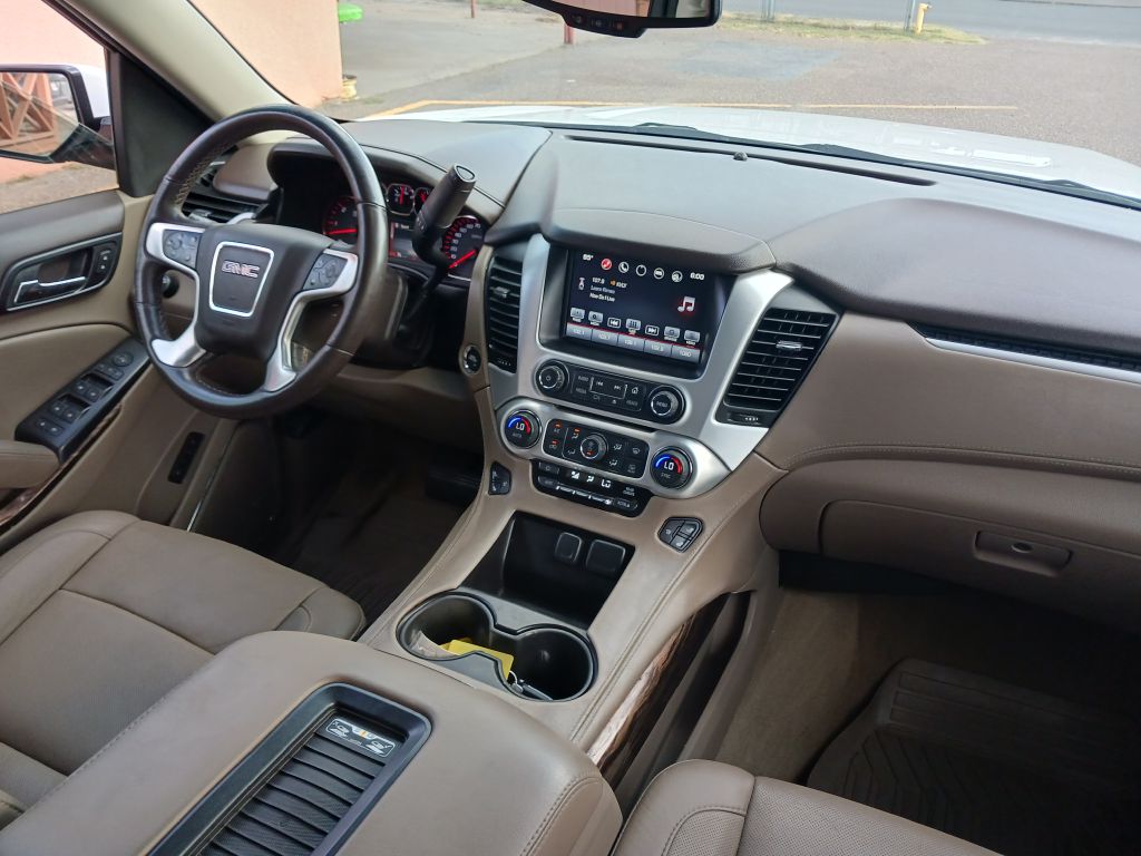Photo 20 of this GMC YUKON