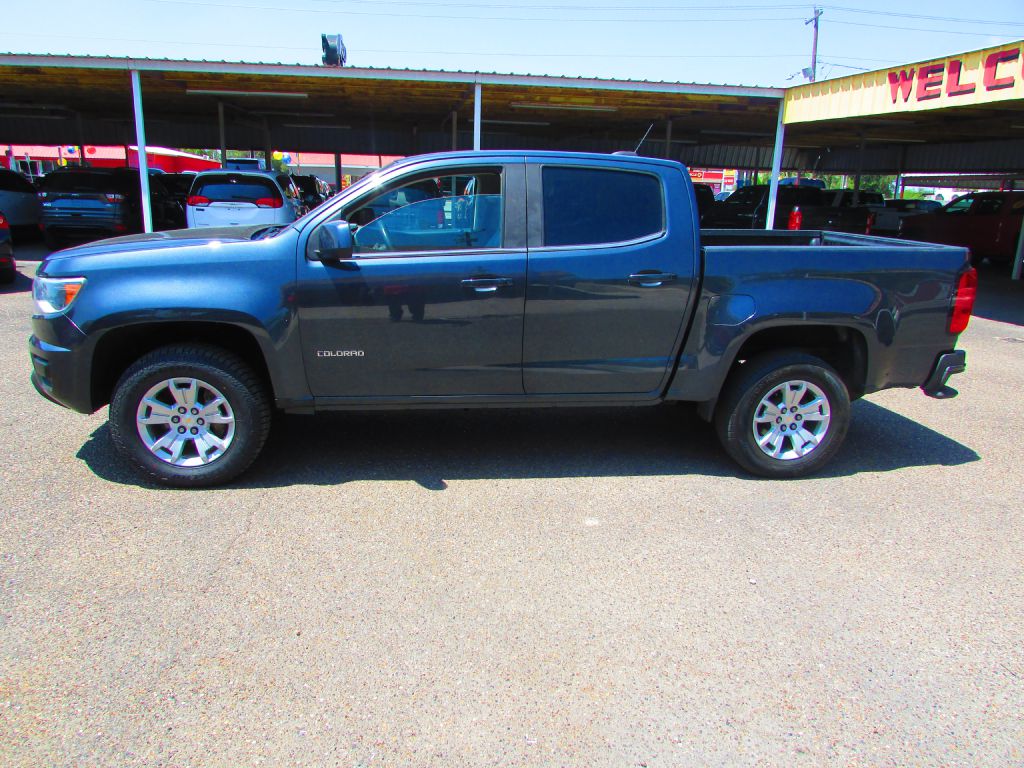 Photo 4 of this CHEVROLET COLORADO