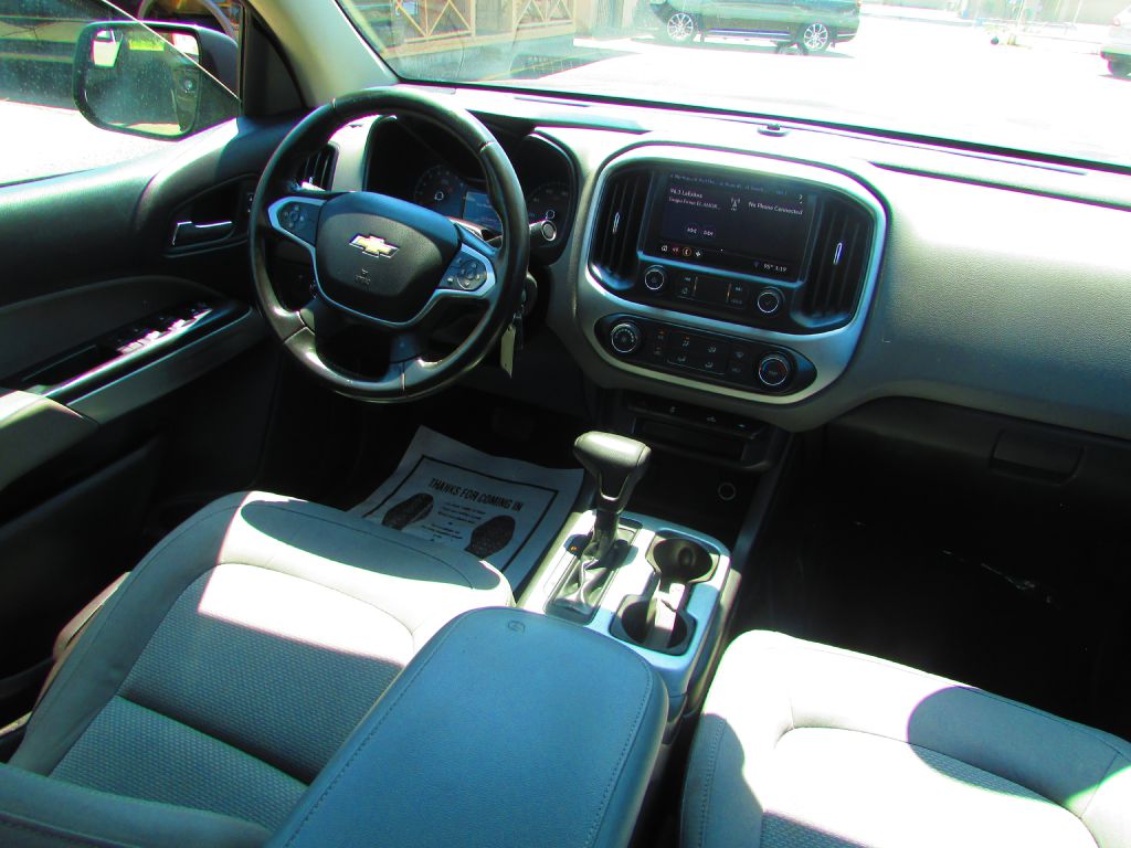 Photo 17 of this CHEVROLET COLORADO