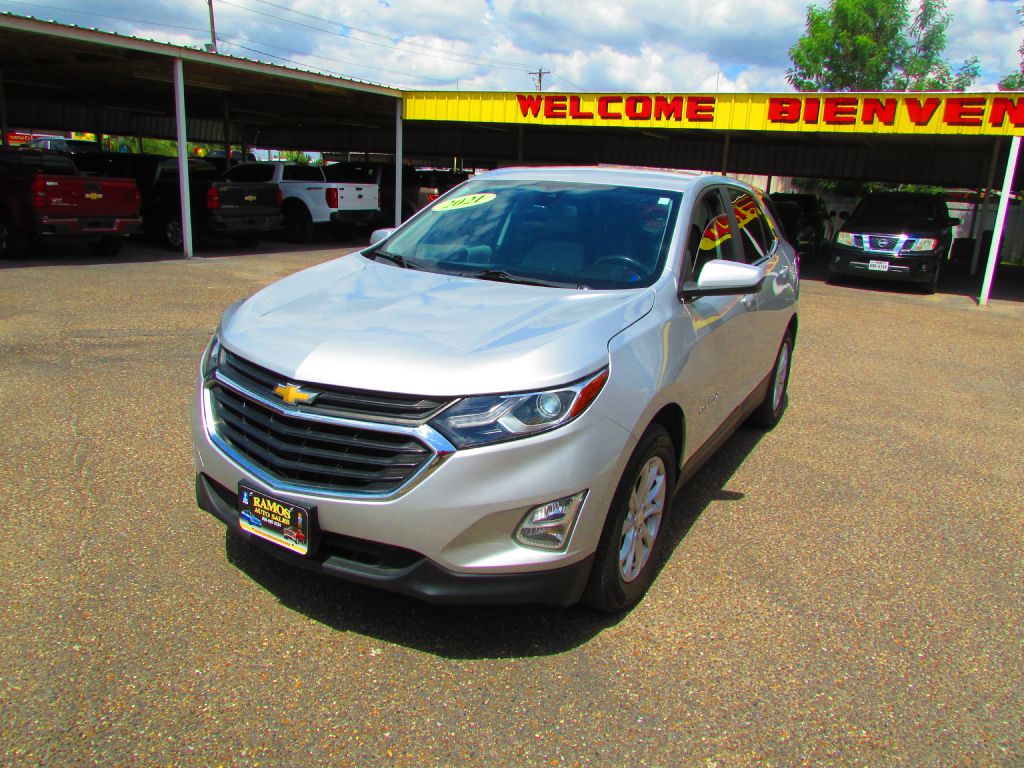Photo 3 of this CHEVROLET EQUINOX