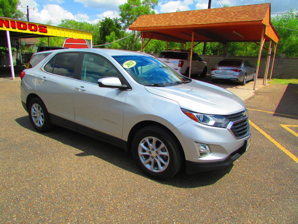 Photo 9 of this CHEVROLET EQUINOX