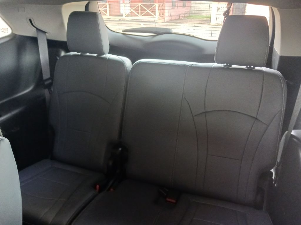Photo 14 of this BUICK ENCLAVE