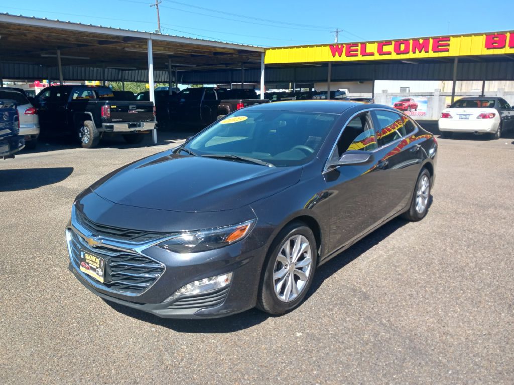 Photo 6 of this CHEVROLET MALIBU