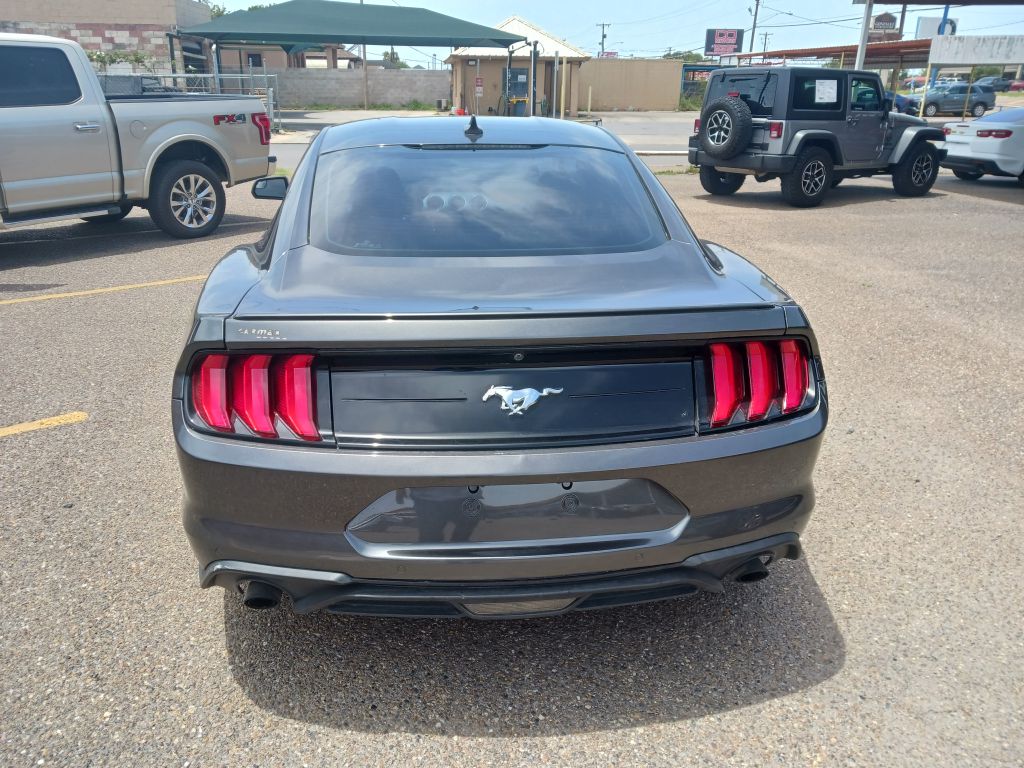 Photo 6 of this FORD MUSTANG