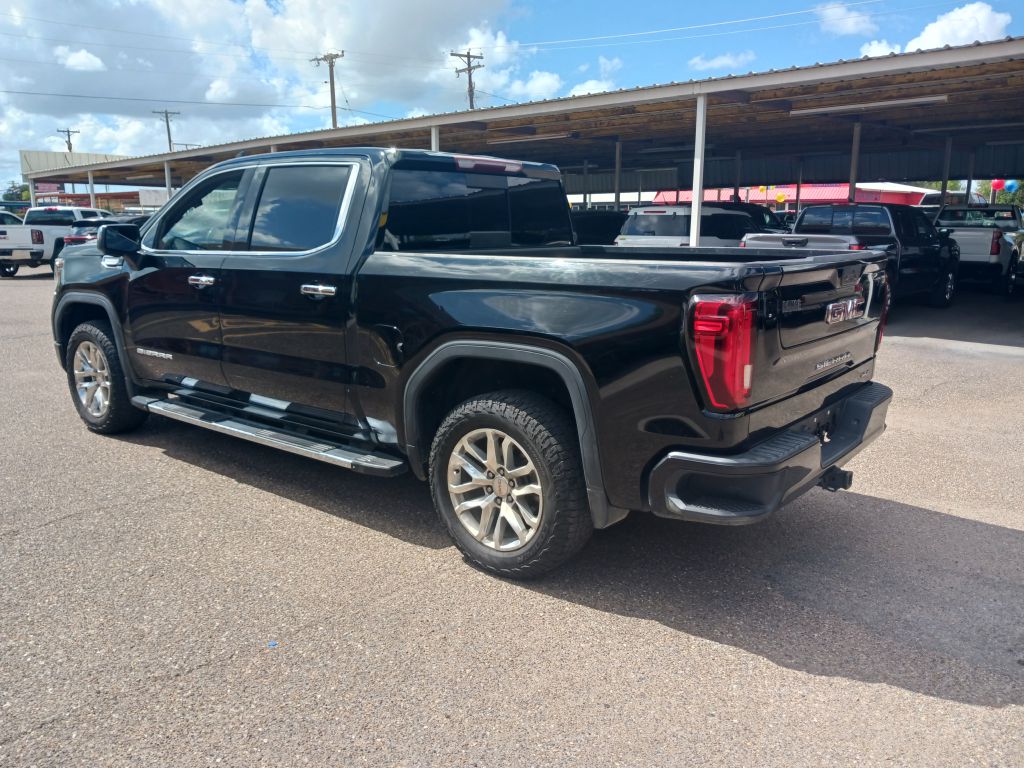 Photo 7 of this GMC SIERRA