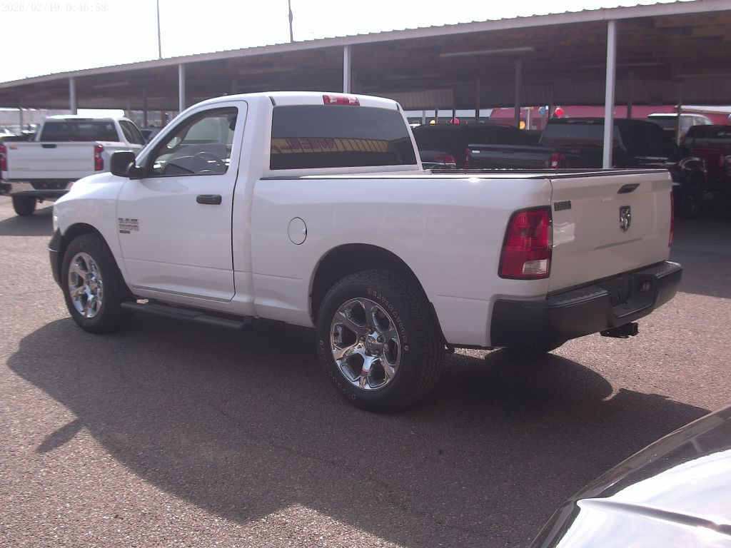 Photo 7 of this RAM 1500 CLASSIC