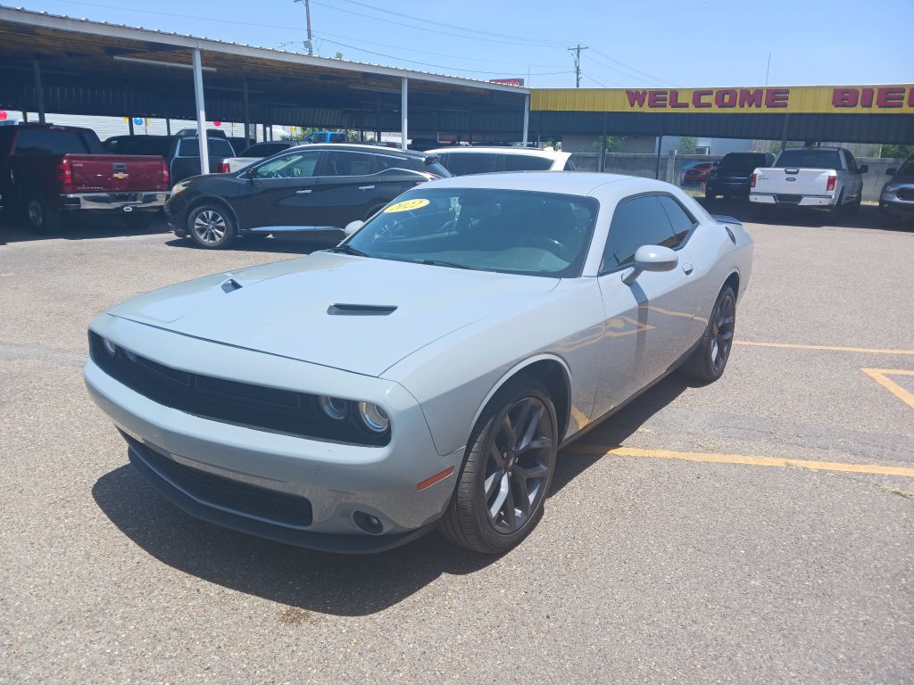 Photo 3 of this DODGE CHALLENGER