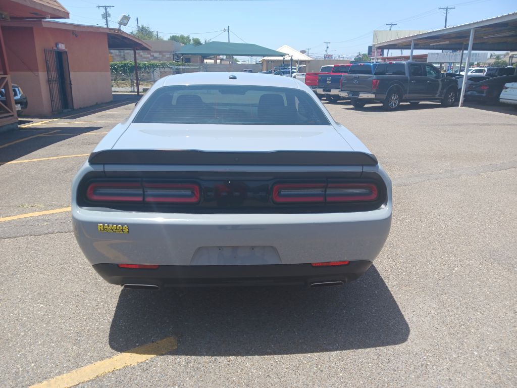 Photo 5 of this DODGE CHALLENGER