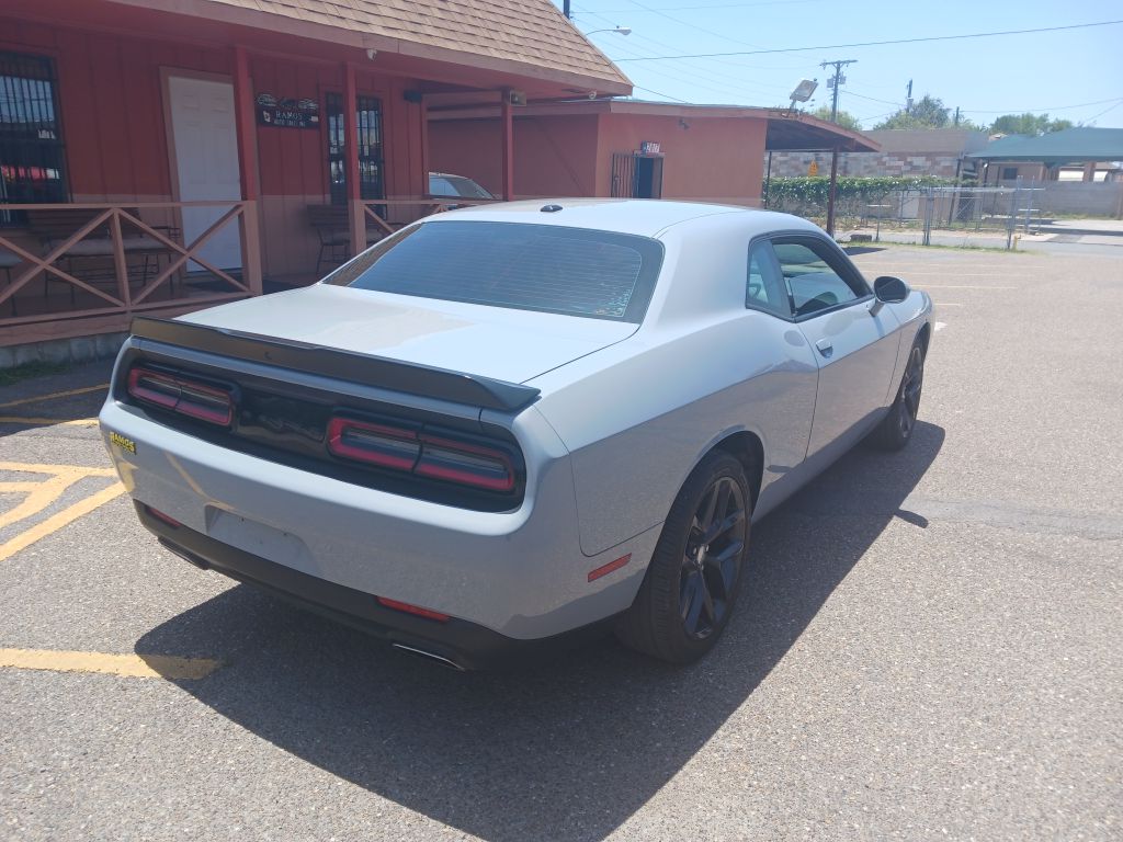 Photo 6 of this DODGE CHALLENGER