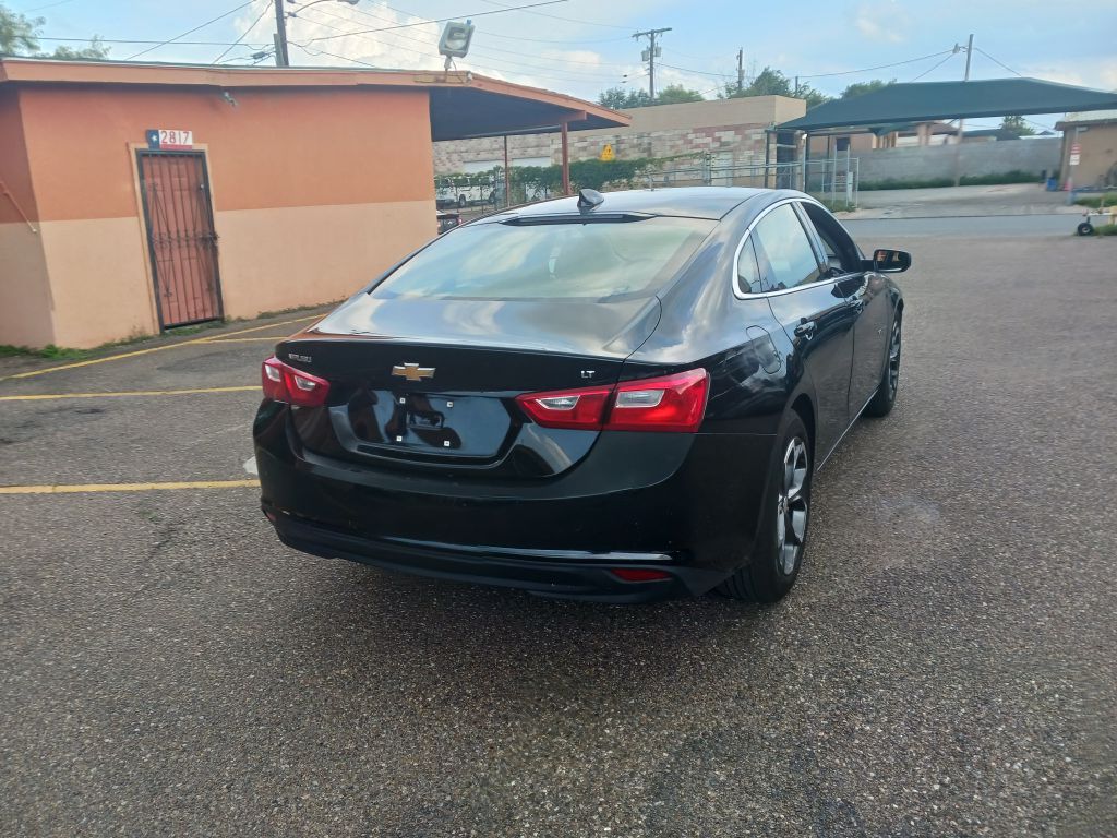 Photo 6 of this CHEVROLET MALIBU