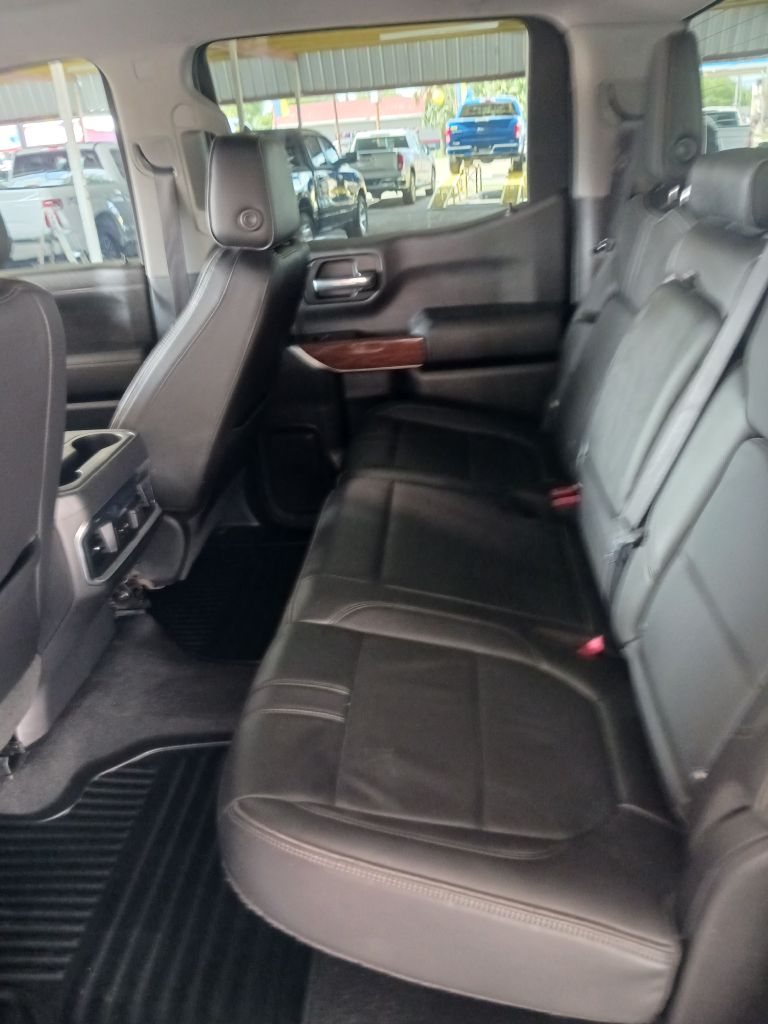 Photo 11 of this CHEVROLET SILVERADO 1500