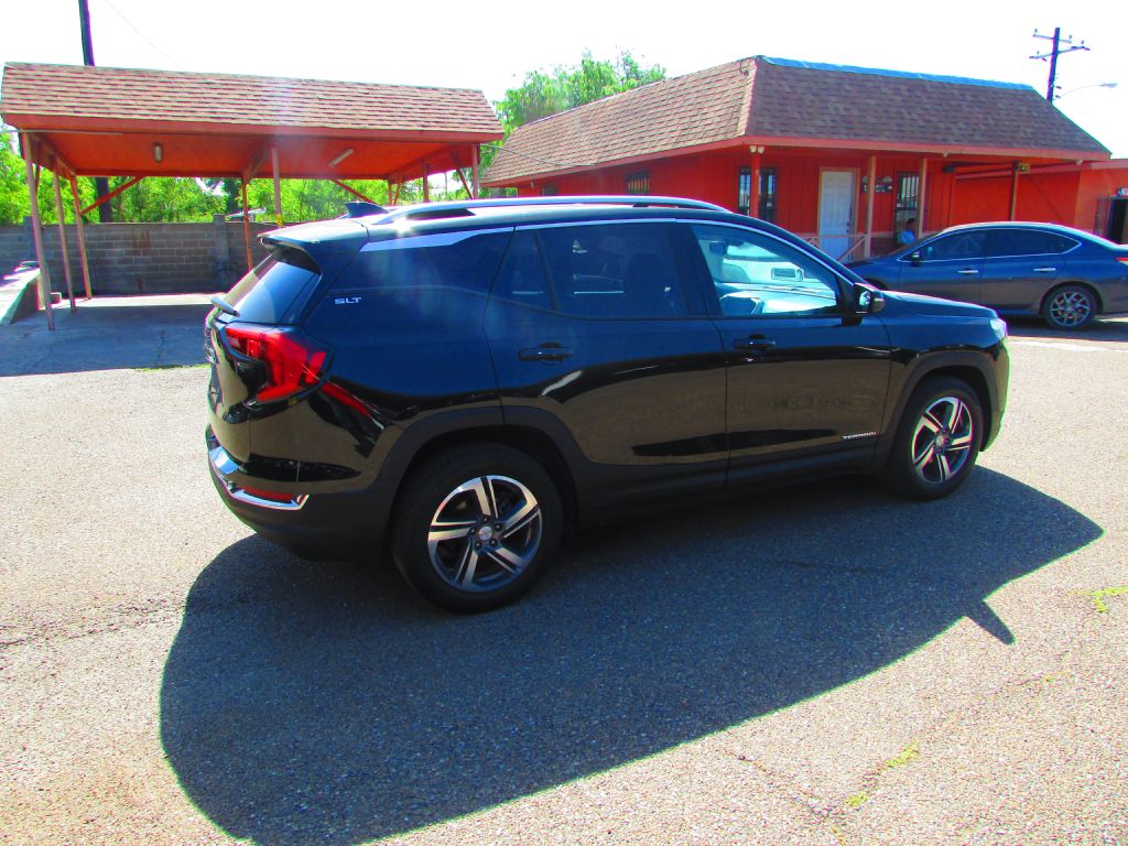 Photo 6 of this GMC TERRAIN