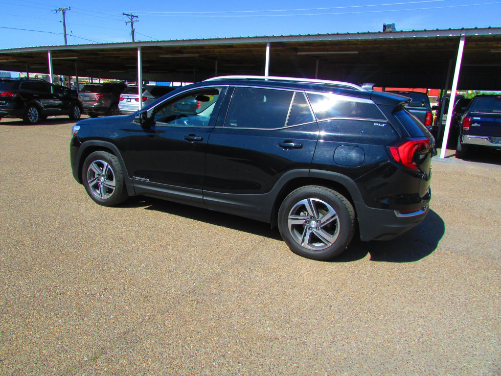Photo 10 of this GMC TERRAIN