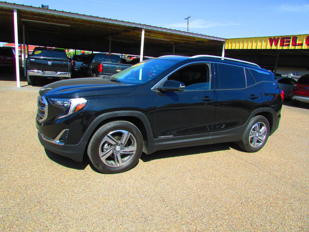 Photo 12 of this GMC TERRAIN