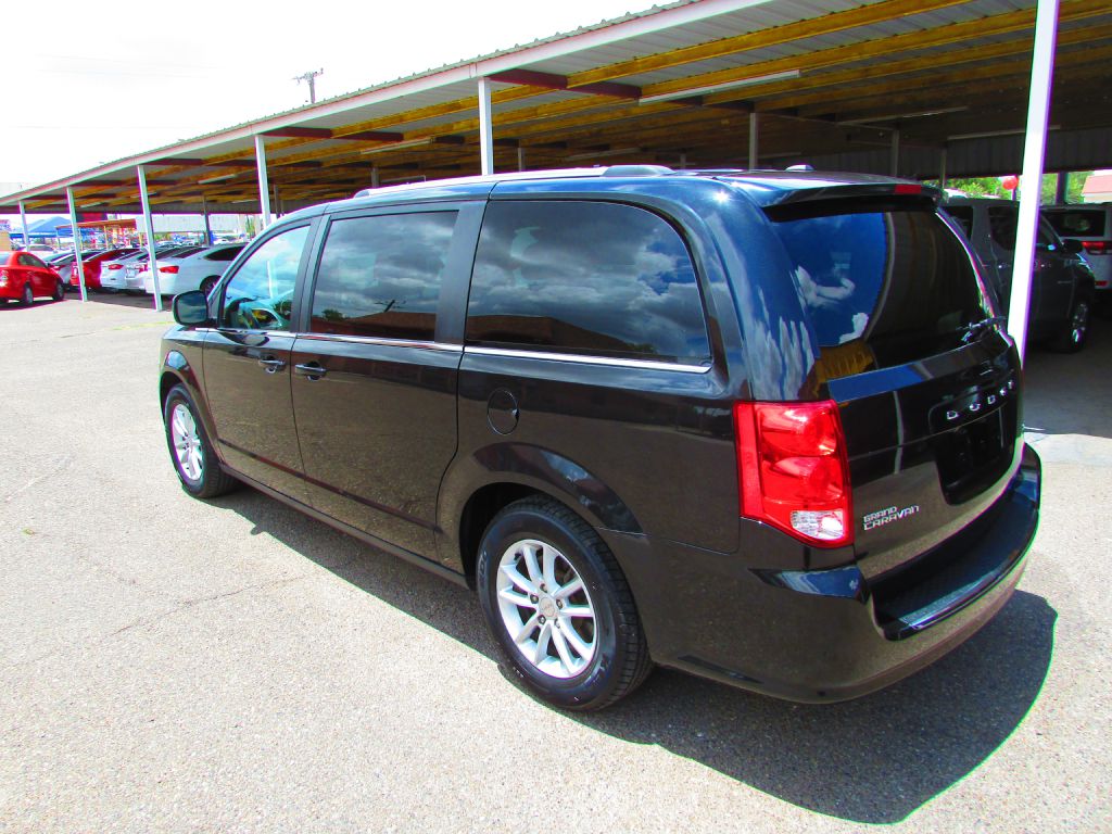 Photo 8 of this DODGE GRAND CARAVAN