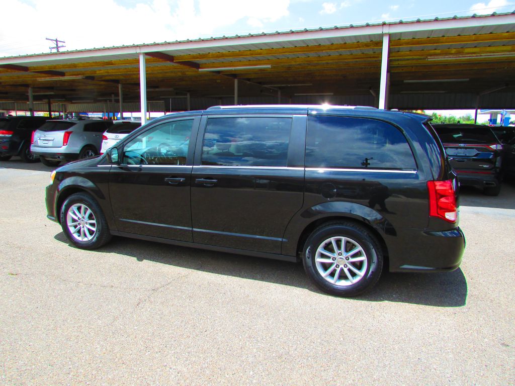 Photo 9 of this DODGE GRAND CARAVAN