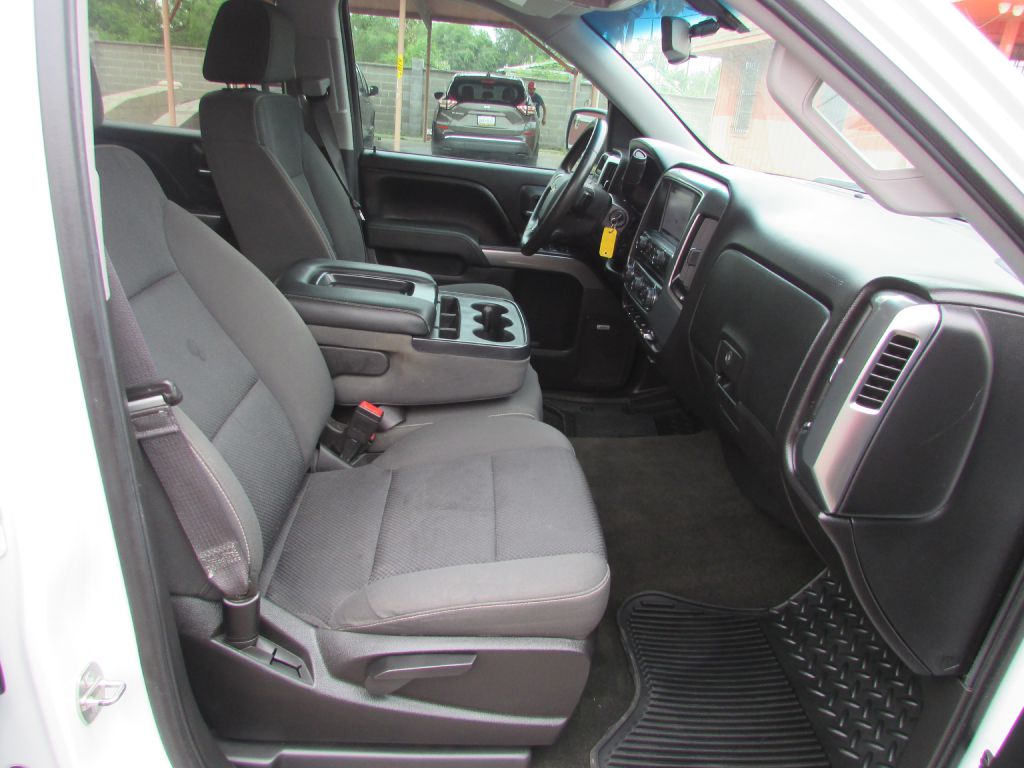 Photo 17 of this CHEVROLET SILVERADO 1500